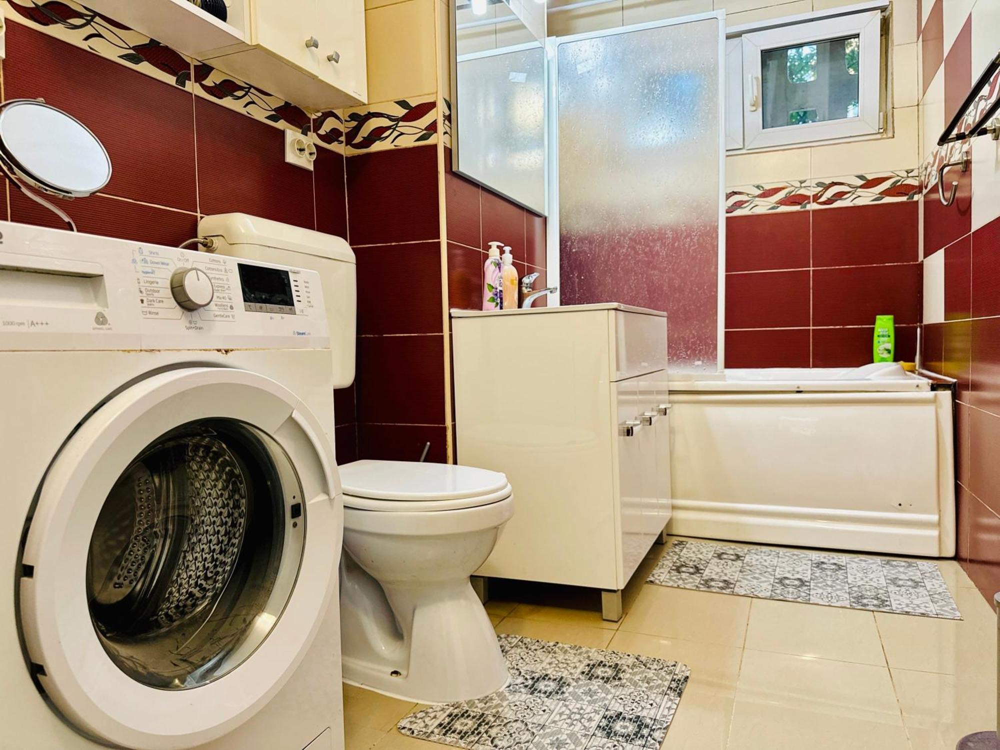 Joy City Stay Spacious Comfortable Тимишоара Екстериор снимка